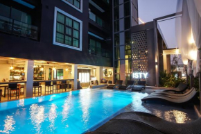 Отель ISTY Hotel  Чанг Фуак 